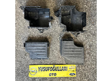 13140089 COMBO CORSA C 1.3 1.4 1.7 SİGORTA ALT ÜST KUTUSU TABLASI PLASTİĞİ