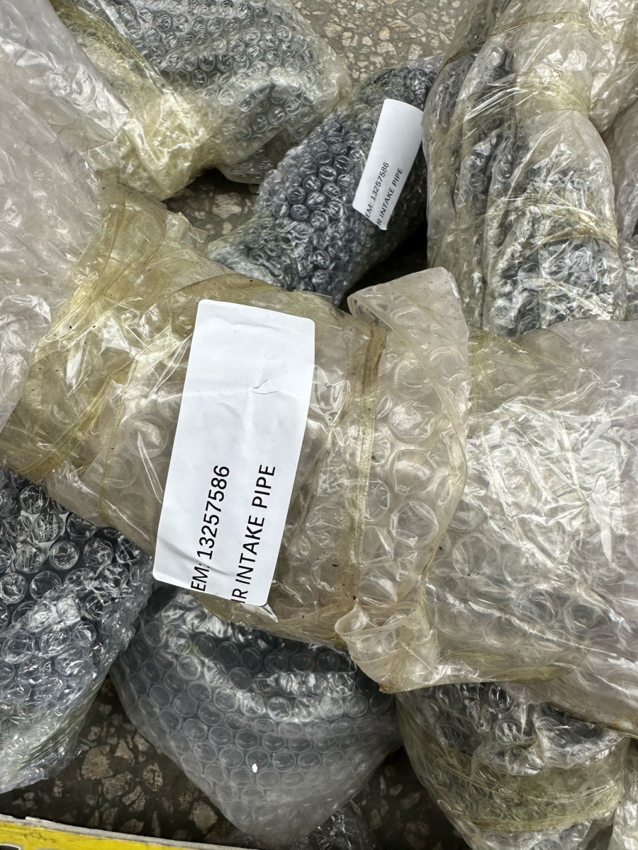 13257586 İNSİGNİA TURBO BORUSU İNTERKOL BORUSU HORTUMU DİRSEGİ