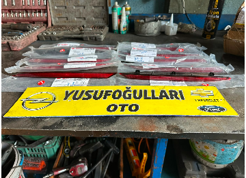 13460219 İNSİGNİA B ARKA KEDİ GÖZÜ REFLEKTÖR