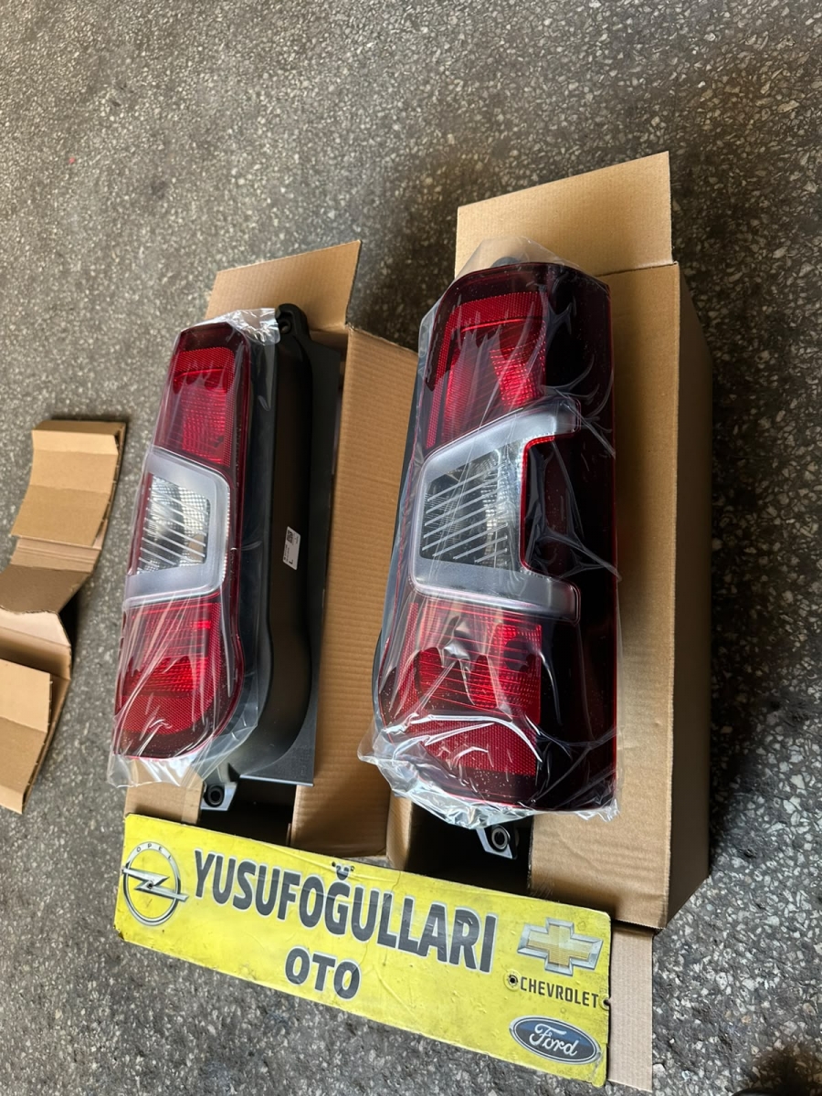 2024 OPEL KOMBO KAPALI KASA STOP