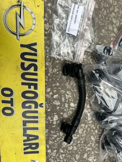 55567962 İNSİGNİA MOTOR HAVALANDIRMA BORUSU A16let-Xer 1337890