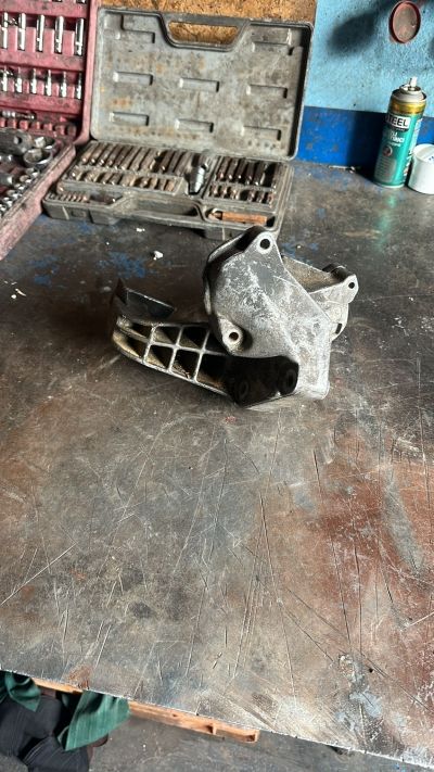 90488484 CORSA B 1.4 16 VALF KLİMASIZ SAG MOTOR KULAGI