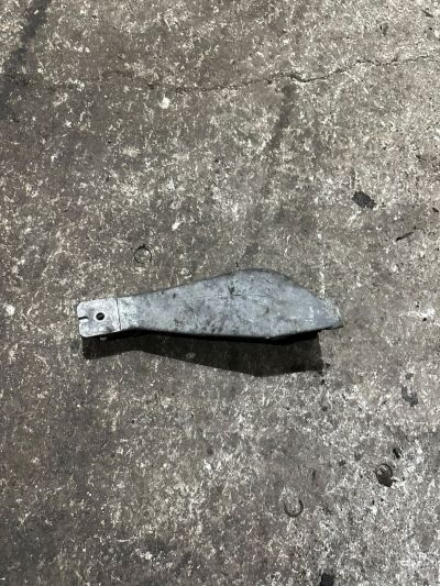 90497235 VECTRA B 1.6 KLİMASIZ SAG MOTOR KULAĞI KULAK BRAKET