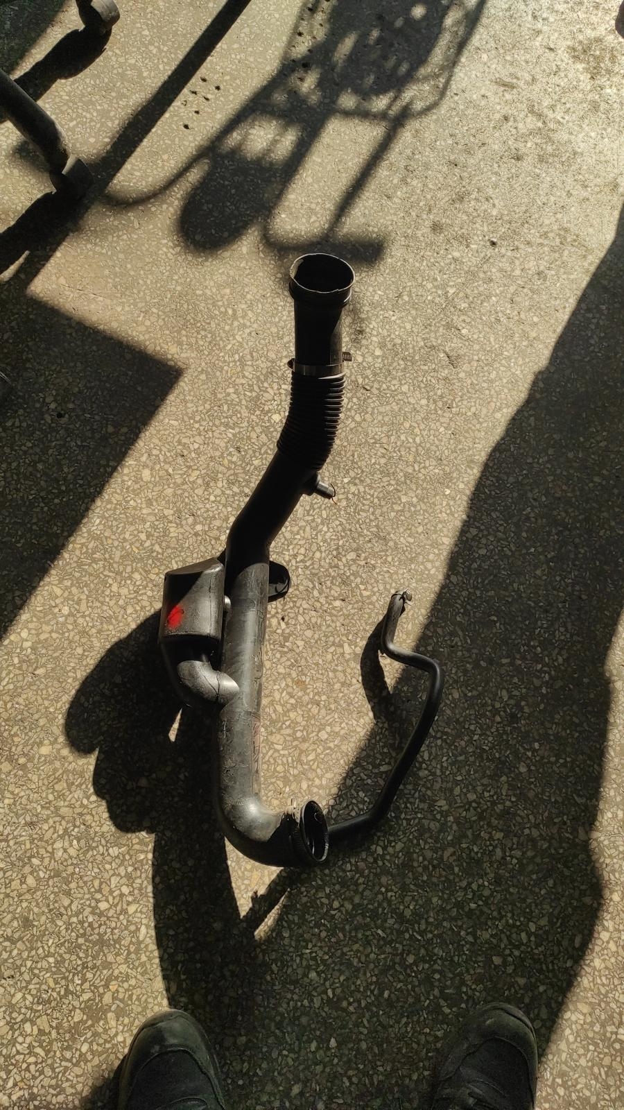 90499597 VECTRA B 97 MODEL 1.6 GAZ KELEBEK BORUSU HORTUMU HAVA FİLTRE BORUSU