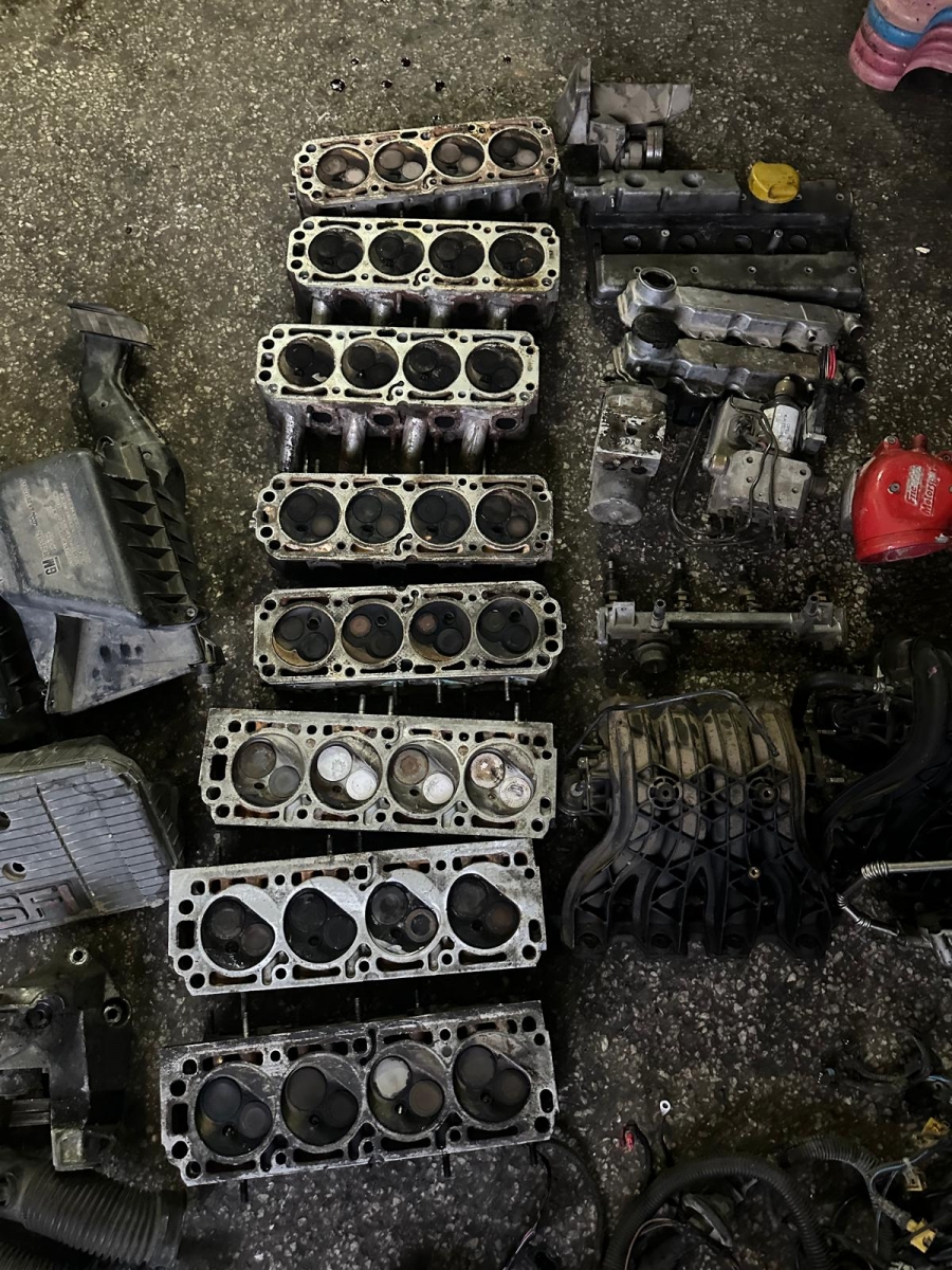 ASTRA F 1.4 EGR Lİ SİLİNDİR KAPAK KRANK KOL MANİFOLT