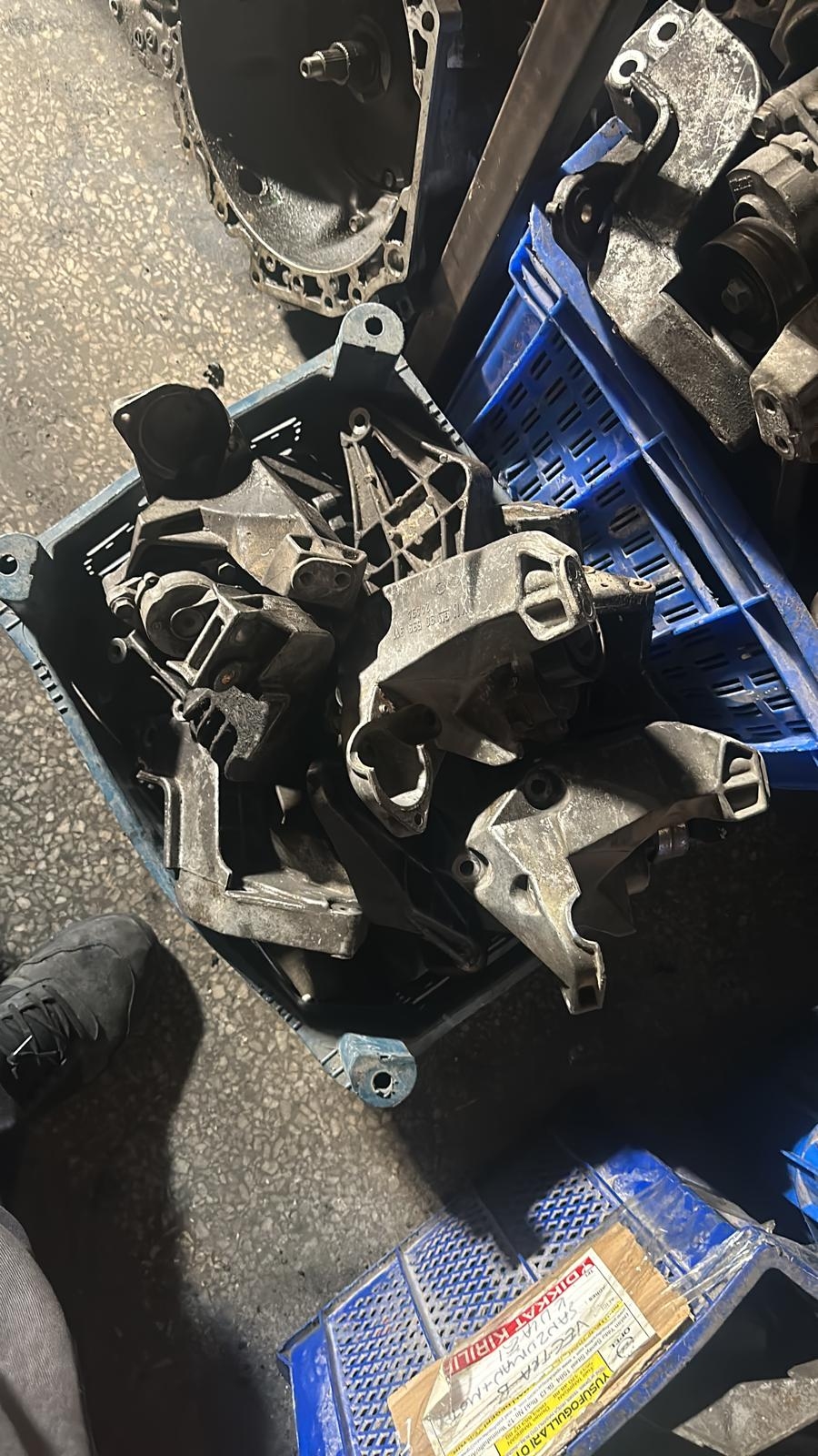 ASTRA F 1.6 16 VALF KLİMASİZ SAG MOTOR KULAĞI KULAK BRAKET GERGİ AYAKLI
