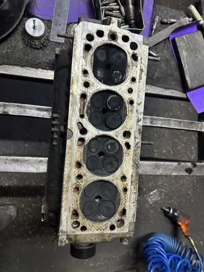 ASTRA F 1.6 SİLİNDİR KAPAK KRANK KOL TEMİZ HATASIZ