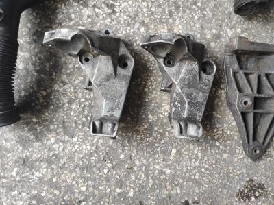 ASTRA F CORSA 1.6 KLİMASIZ POVER AYAĞI MOTOR KULAĞI TAKOZ BRAKET