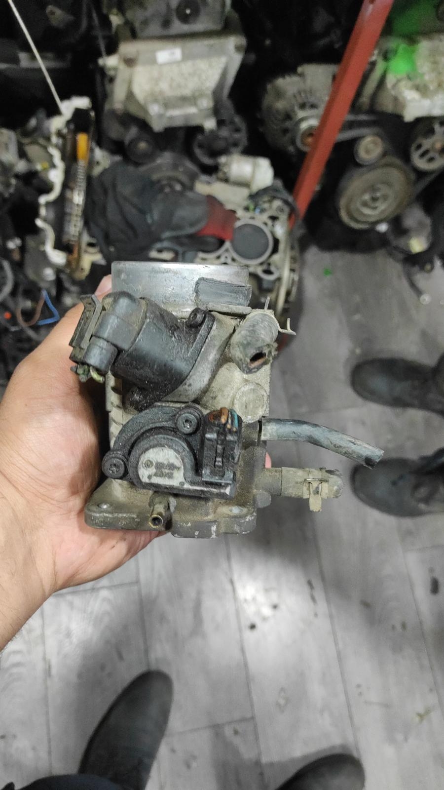 ASTRA F CORSA B ENJEKSİYONLU GAZ KELEBEK ROLANTİ AYARLAYİCİ