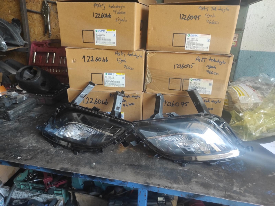 ASTRA F G H J K SİS FARI TAMPON KAPİT PANEL DEMİR KULAK