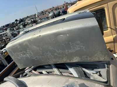 ASTRA F SEDAN BAGAJ KAPAK