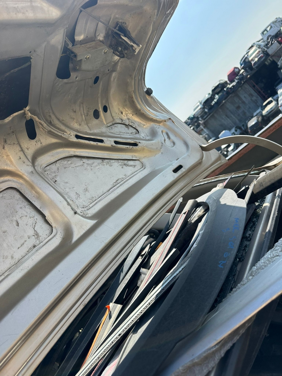 ASTRA F SEDAN BAGAJ KAPAK