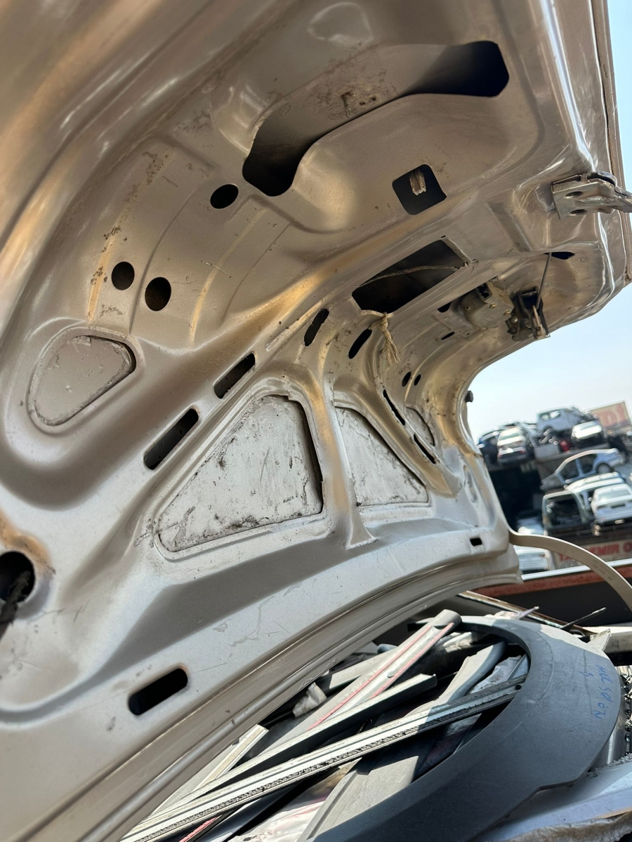ASTRA F SEDAN BAGAJ KAPAK