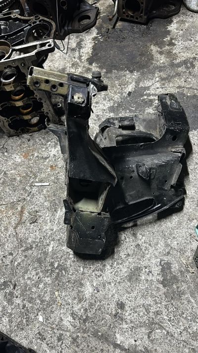 ASTRA G H J K ŞASE PODYA ÇEYREK SASE UCU TRAVEST