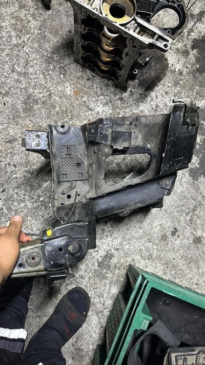 ASTRA G H J K ŞASE PODYA ÇEYREK SASE UCU TRAVEST