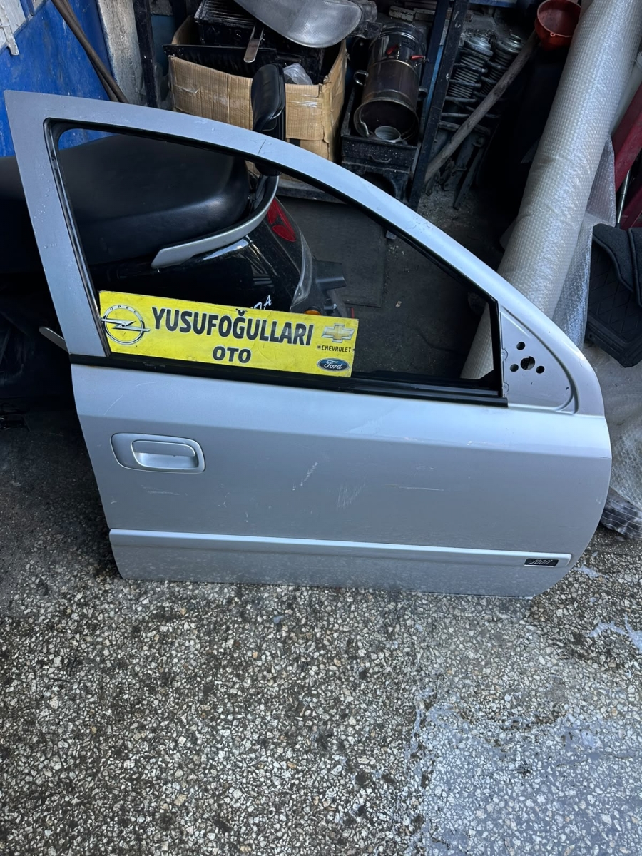 ASTRA G SAG ÖN KAPI HATASIZ
