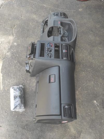 ASTRA GÖĞÜS TORPİDO KM SAATİ CERCEVE KAPAK EİRBEK