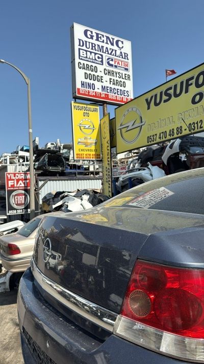 ASTRA H SEDAN BAGAJ STOP TAMPON PANEL NİKELAJ KİLİT