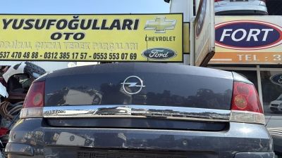 ASTRA H SEDAN BAGAJ STOP TAMPON PANEL NİKELAJ KİLİT