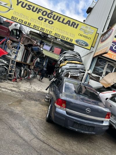ASTRA H SEDAN BAGAJ TAMPON FAR PANEL KAPİ KİLİT KRİKO