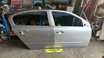 ASTRA H SEDAN SAG ÖN SAG ARKA KAPI