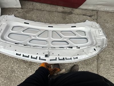 ASTRA J BEYAZ KAPUT PANEL TAMPON FAR TAMPON DEMİRİ