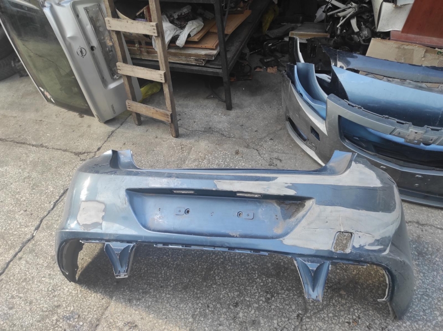 ASTRA J SEDAN ARKA TAMPON STOP BAGAJ
