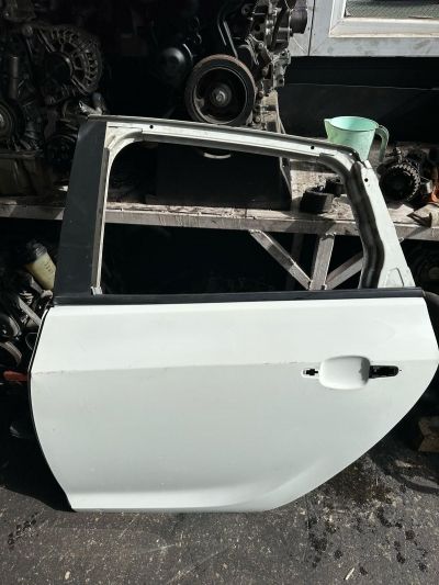 ASTRA J SOL ARKA KAPI CAMURLUK CAM KRİKO KOL