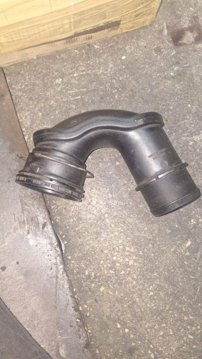 ASTRA J TURBO BORUSU DİRSEGİ İNTERKOL BORUSU