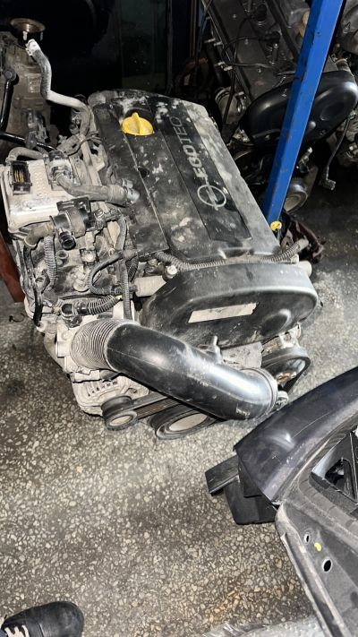 ASTRA VECTRA CORSA 1.6 XER XEP MOTOR KAPAK KRANK BLOK