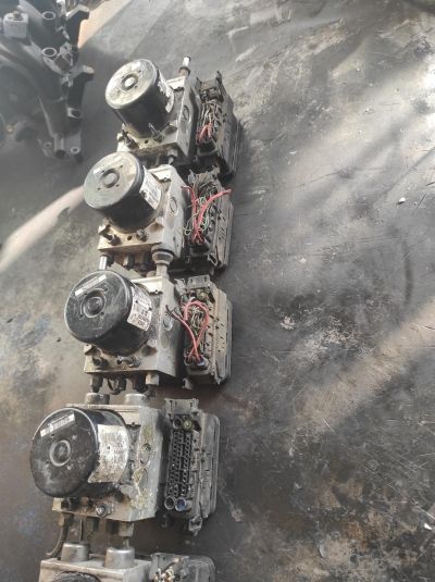 CAPTİVA ABS BEYNİ KÜTÜK FREN TÜPÜ MERKEZ
