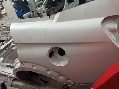 CAPTİVA BEYAZ TAVAN CAMURLUK PANEL ARKA YARİM