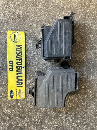 COMBO CORSA C 1.3 1.4 1.7 SİGORTA ALT ÜST KUTUSU TABLASI PLASTİĞİ