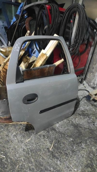 CORSA C ARKA KAPİ CAM KRİKO TAMPON BAGAJ