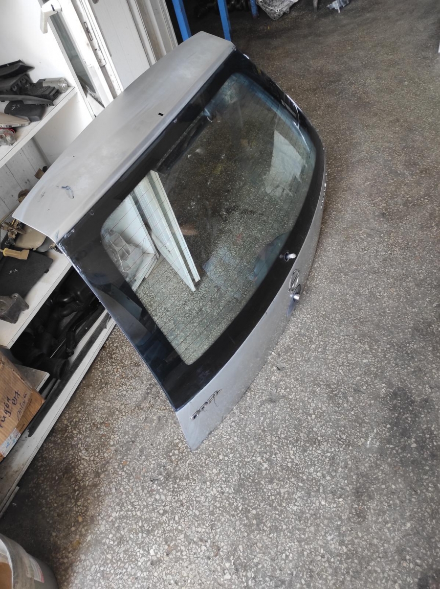 CORSA C BAGAJ CAM SİLGİ MOTORU KİLİT
