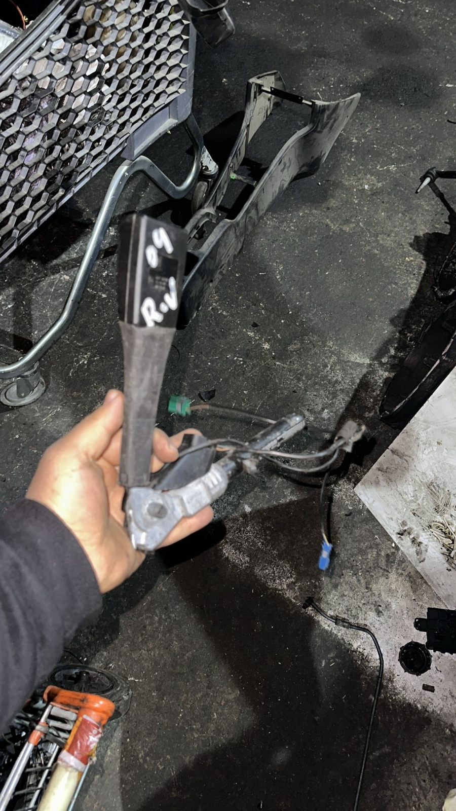 CORSA C D E KEMER TOKASI EMNİYET KEMERİ AKTİF