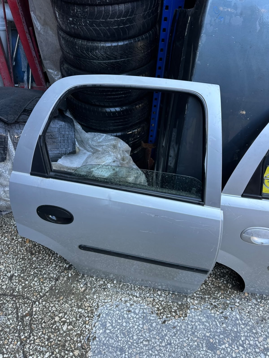 CORSA C SAG ARKA KAPI