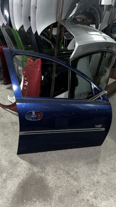 CORSA C SAG ÖN KAPI