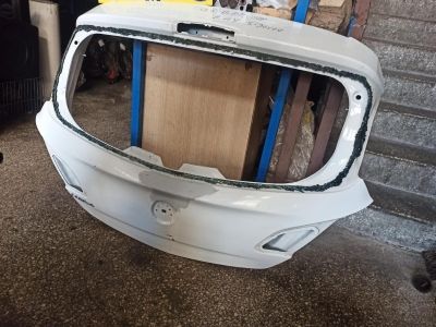 CORSA D E F BAGAJ KAPAK CAM KİLİT STOP PANEL