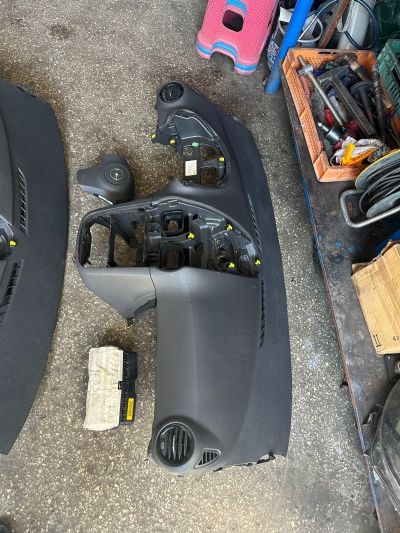 CORSA D GÖĞÜS TORPİDO EİRBEK AKTİF