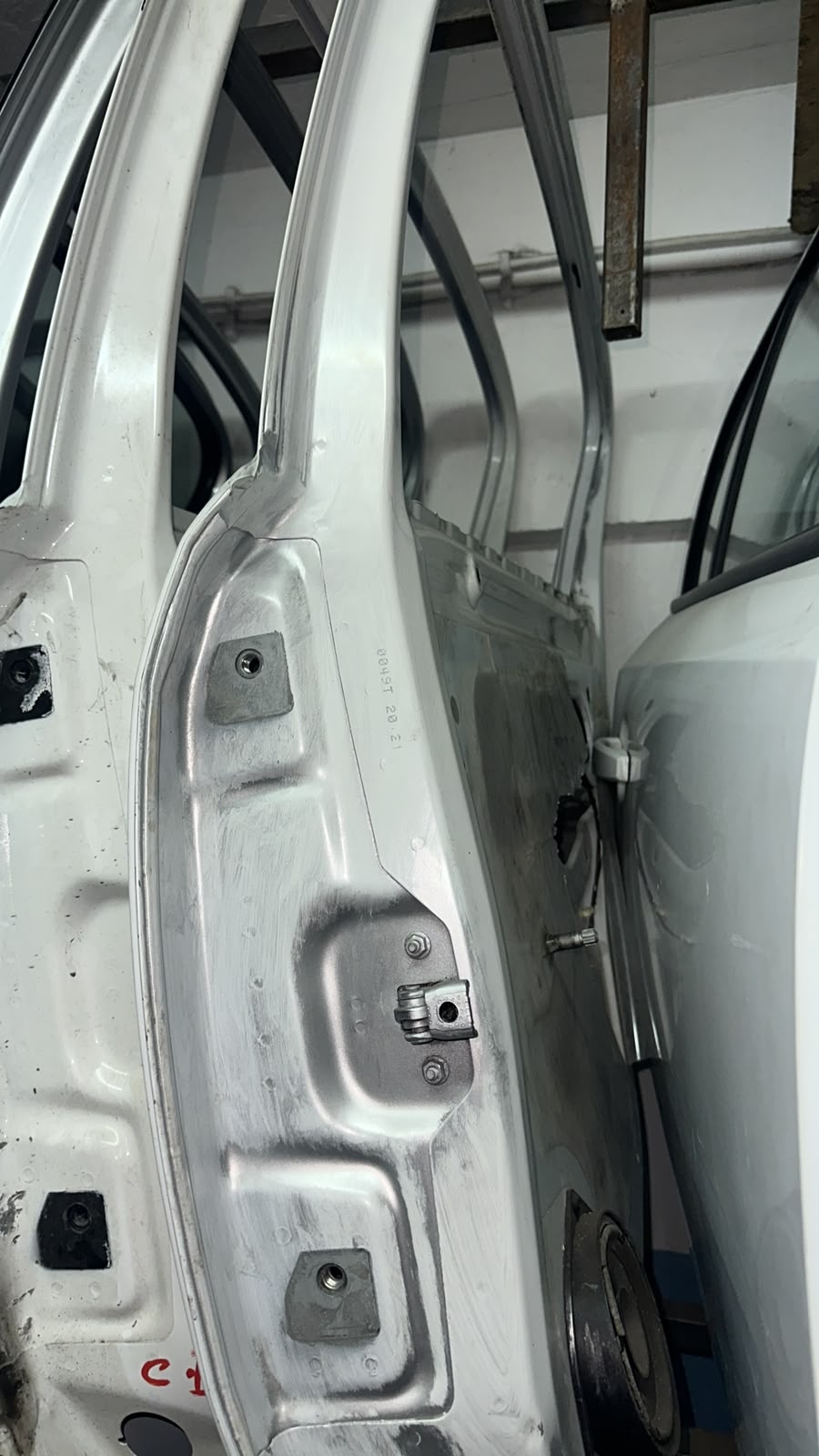 CORSA D SAG BEYAZ KAPI ÖN ARKA
