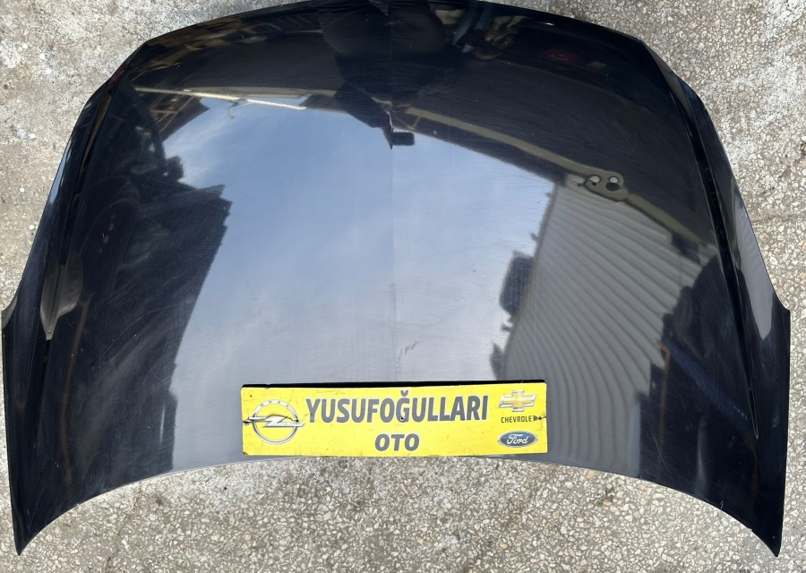 CORSA D SİYAH HATASIZ ÖN KAPUT