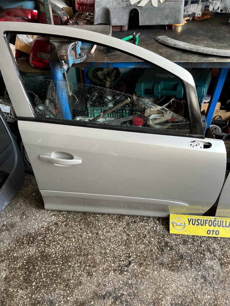 CORSA D SOL ON KAPİ KİLİT CAM FİTİL KAPİ KOLU BAGAJ KAPI