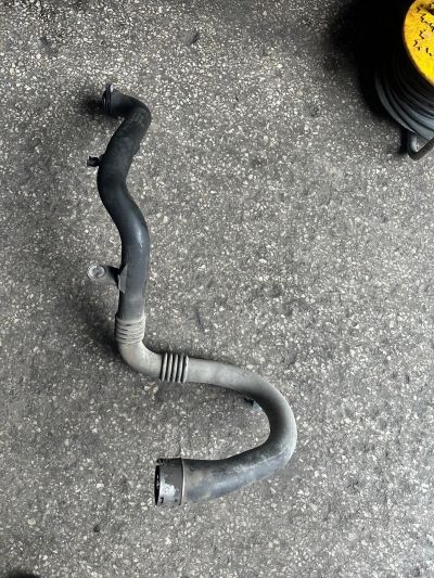 CORSA E 1.3 TURBO BORUSU İNTERKOL HORTUMU