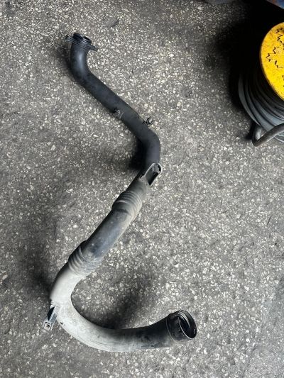 CORSA E 1.3 TURBO BORUSU İNTERKOL HORTUMU