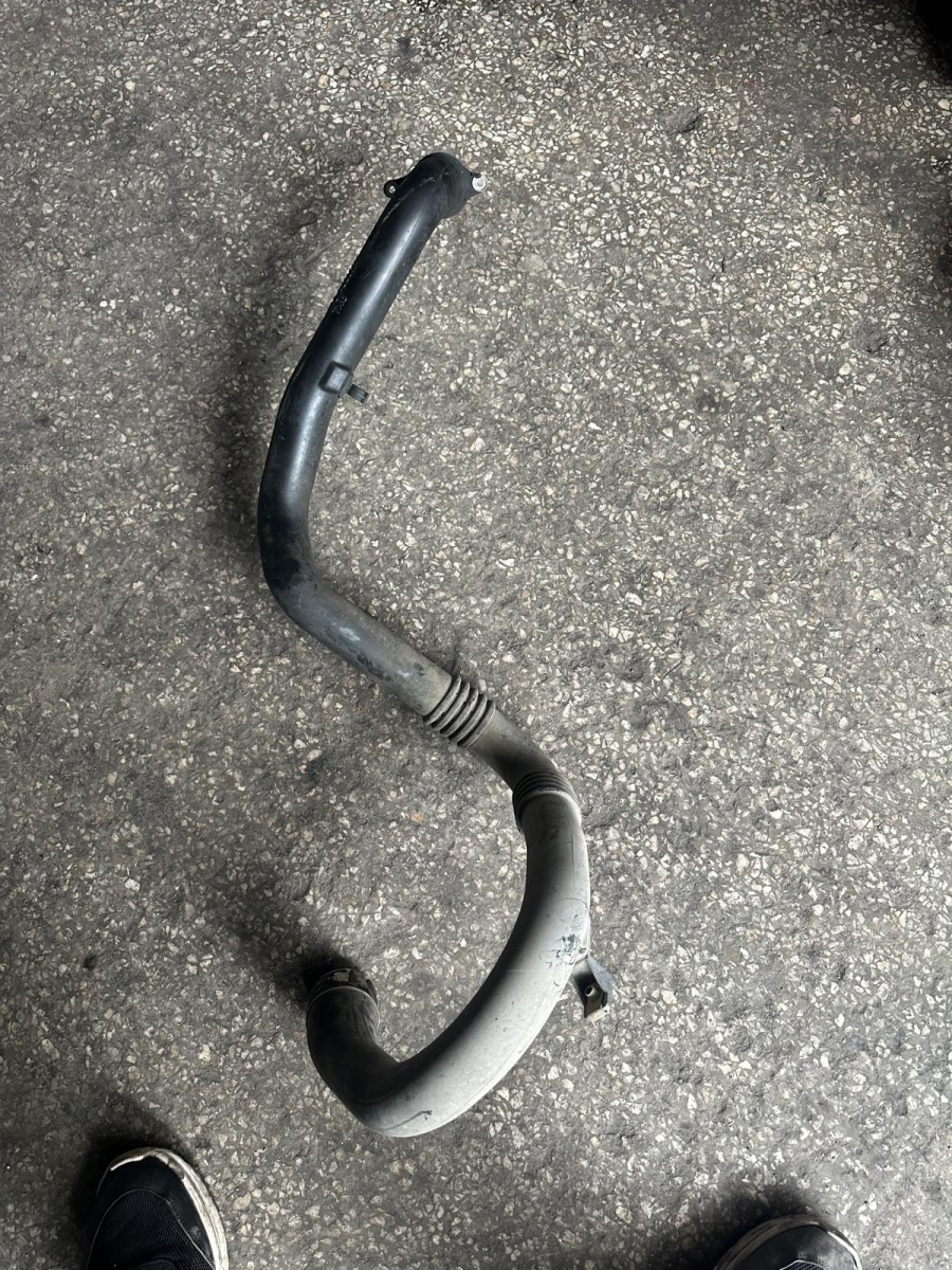 CORSA E 1.3 TURBO BORUSU İNTERKOL HORTUMU