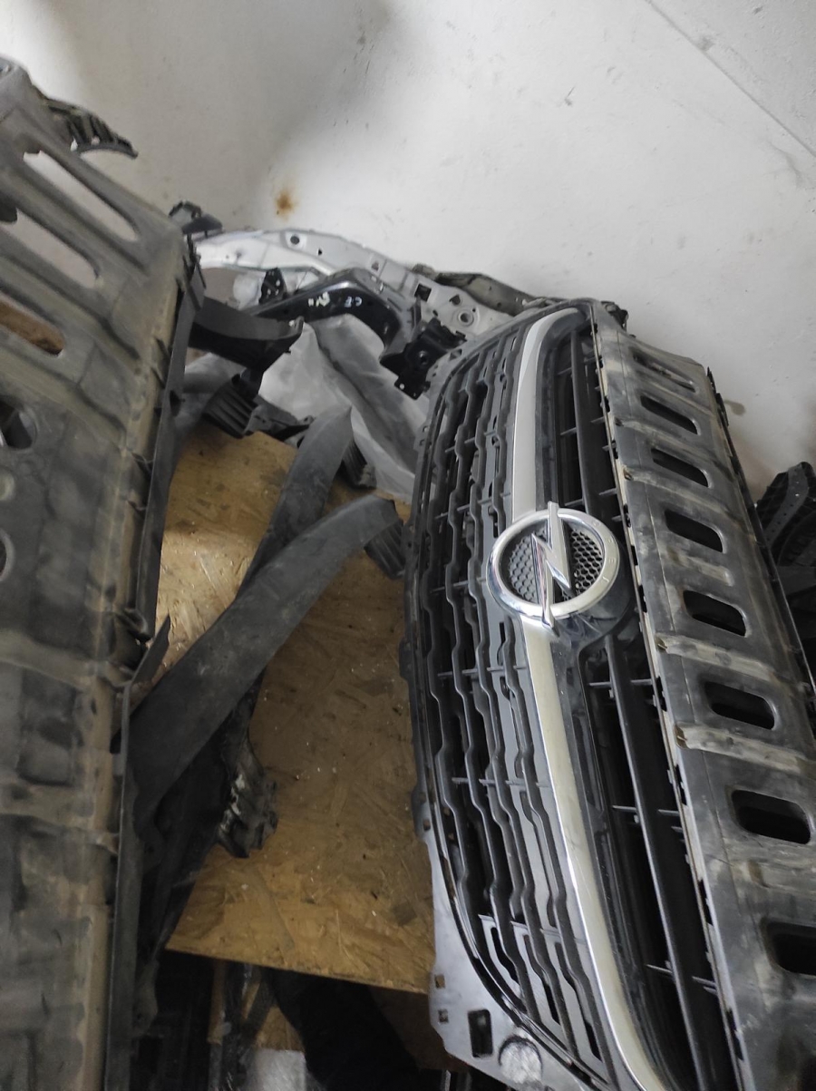 CORSA E PANJUR NİKELAJ PANEL FAR KAPUT TAMPON DEMİRİ