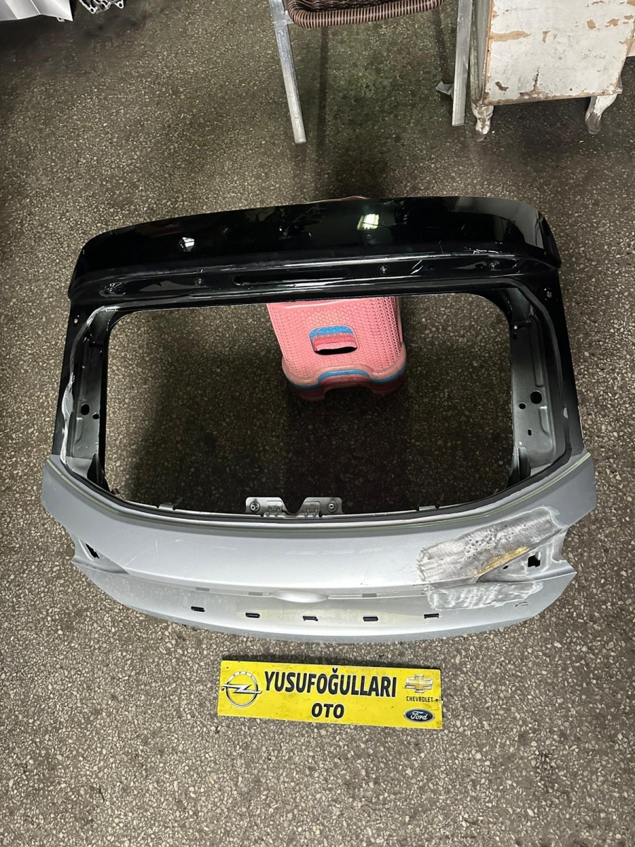CORSA F BAGAJ KAPAĞI ARKA CAM TAMPON STOP BAGAJ KİLİDİ DİNGİL