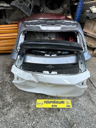 CORSA F MOKKA B CROSLAND İNSİGNİA B BAGAJ KAPAGI KİLİT CAM