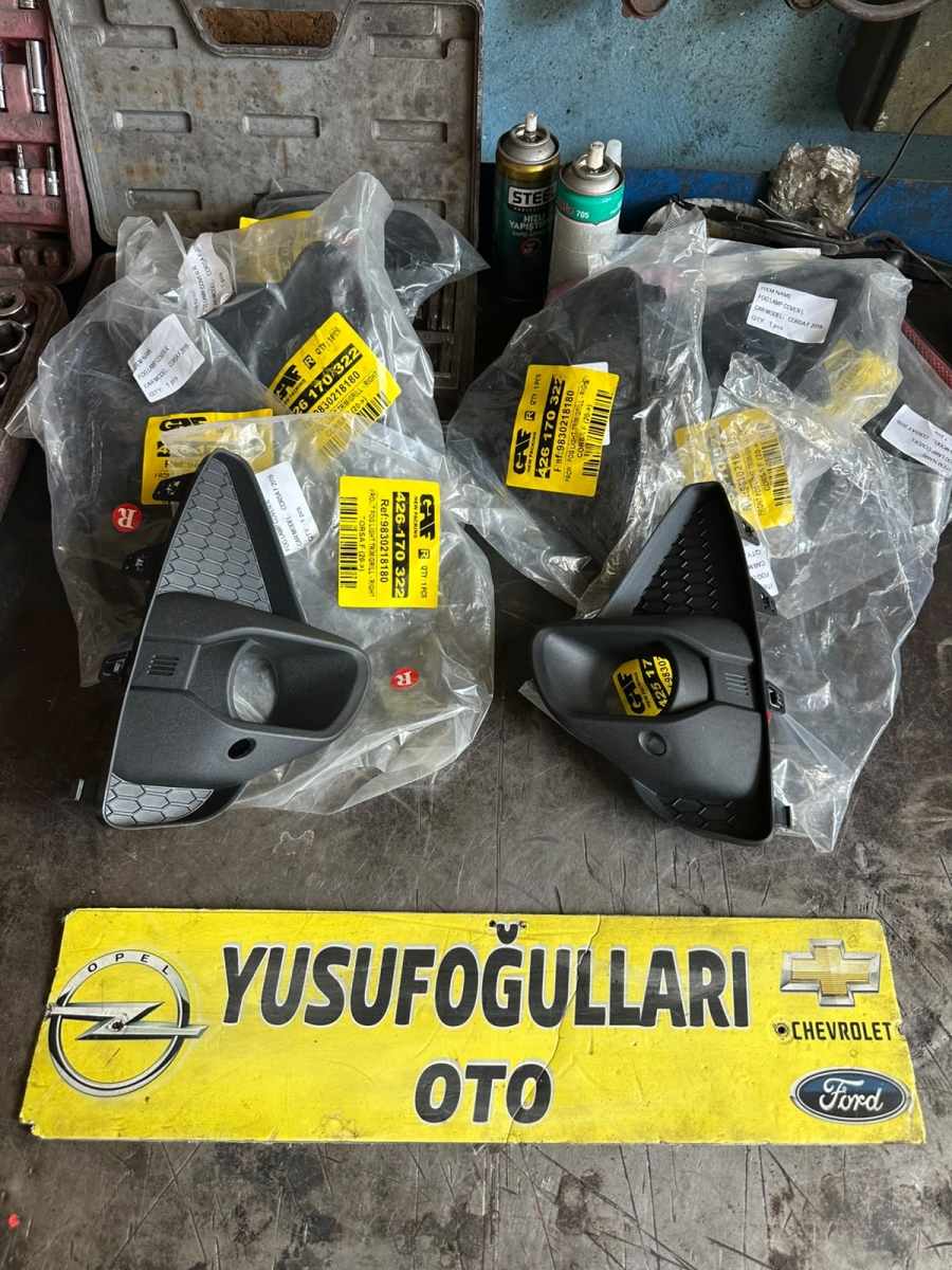 CORSA F SİS FAR ÇERÇEVESİ KAPAK